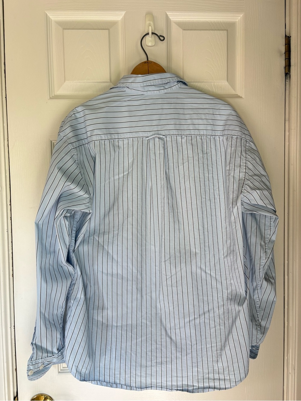 H&M Light Blue Striped Button-Down Shirt men’s small - Picture 5 of 7